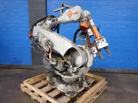 Ir66640m2004 Abb 2014 Robot 12090094461