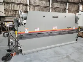 B47300 Accurpress 713014 Advantage 2-axis Hydraulic Press Brake