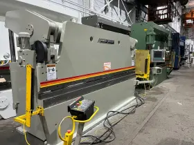 717512 Accurpress 175 Ton X 12 Cnc Press Brake - Fabricating Machinery