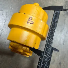 422-0837 Aftermarket 4220837 Br139 Bottom Track Roller Fits For Caterpillar 304 304.5 305 305.5