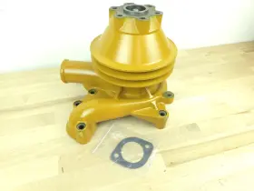6136-61-1501 Aftermarket 6136-61-1600 Komatsu S6d105 Wheel Loader Water Pump Wa250-1 / Wa300-1 /wa320-1