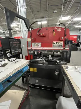 B47378 Amada Rg-35 1996 S 3-axis Cnc Hydraulic Press Brake