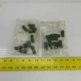 44u787 Associated Spring Raymond 5/8 Inch X 1-1/4 Die Heavy Duty Lot Of 19