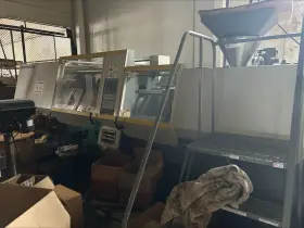 1000cdc Battenfeld Ba2000/1000cdc 1998 Horizontal Injection Molding Machine 200t