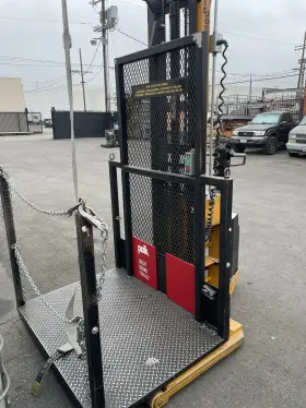 800668 Big Joe Electric Lift 650lbs