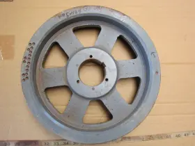 4-groove Browning 4b5v124 Od 12 Inch Id B Series Pulley Used
