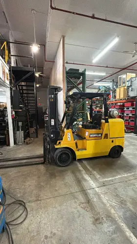 Gc45k-lp Cat Heavy Duty Forklift Truck 10 000lbs 131 Inch Lift