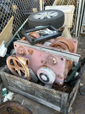 1421-10 Chester Zephyr 10 Ton 8 Ft Low Headroom Plain Trolley Hand Chain Hoist