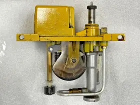 Cf-5248 Chiba Used Central Oil Lubrication Pump System No Reservoir Tank