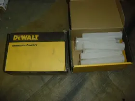 Dewalt 08323-pwr 32 3/4 Inch X 6 Plastic Screen Tube For 1 Drill