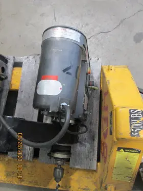 24-062 Dumore Series 24 Auto Drill Unit In Great Shape 1/2hp 1725/1425 Rpm