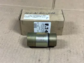 P-077002 Eaton New Vickers Breather Adapter Br110 Warranty Fast Shipping