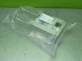 Feng-32-100-kf Festo Pneumatic Slide Cylinder / Guide Unit. 34494 042005646