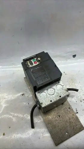 Frn0007c2s-4u Fuji Electric Frenic-mini Variable Frequency Drive 3hp 460v