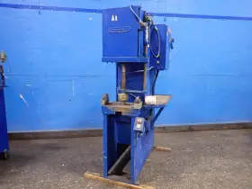 11240420009 Greenerd Ha-8-11l2 Euc-greenerd 1982 Hydraulic Press