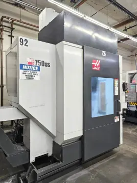 Umc-750ss Haas 2017 5-axis Vertical Machining Center #8097
