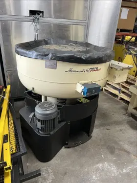 B47047 Hammond V-max5 Vibratory Finishing Machine With Roto-max