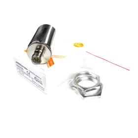 Iim200 Ifm New In Box Proximity Switch