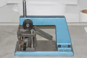 Dt-500 Jt&m Dt 500 1/4 Ton Precision Deep Throat Press