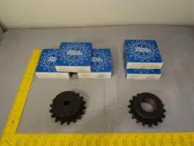T12445 Martin 60b18 5 Sprocket Lot