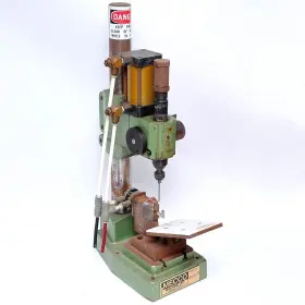 Mc-19 Mecco Pneumatic Air Impact Press 3/4 Ton Force 20 Inch High Needs Controls