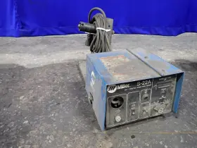 05251460008 Miller S-22a Wire Feeder