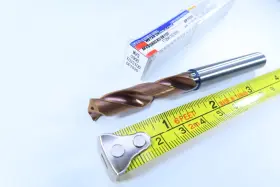 Mvs0900x03s100 Mitsubishi New 9.90mm Wstar Solid Carbide Drill Coolant Holes