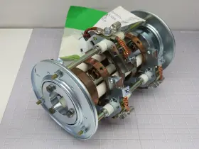 V400254000 Molex Motor Drive Sr905 With Modified Hub And O Bear. T173409