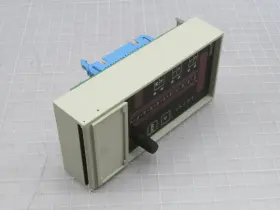 15756-8-4 Moore Display Assembly T214398