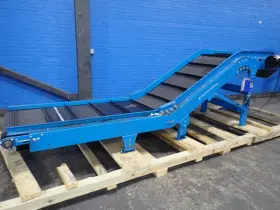 T3-361-30 New London Engineering Inch Power Belt Incline Conveyor 27 Wide 05250