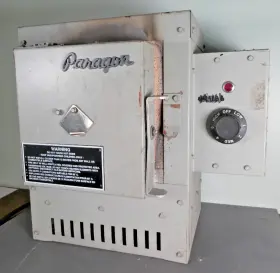 Q-11a Paragon Kiln / Heat Treating Oven 2300 Max. Temp. Single Phase 6 X