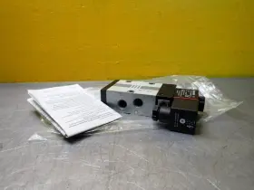 03250780242 Rexroth R412004092 Solenoid Coil
