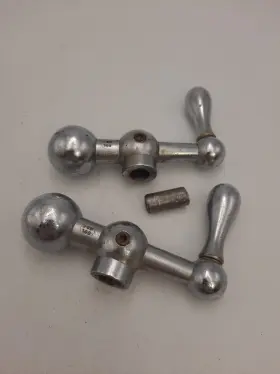 Ddl-160-c Rockwell/delta 2 4.5 Inch Hand Crank Ball Handles 1/2 Shaft/set Screw