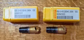 424.6-1024d Sandvik 424.6-0124d 0.844 Lot Of 2 63c Cm01263 New