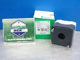 072112105 Schneider Electric Xald01 Empty Harmony Control Station Enclosure