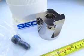 R220.69-02.00-12-4an Seco New 2 Inch Indexable Square Shoulder Face Mill Coolant