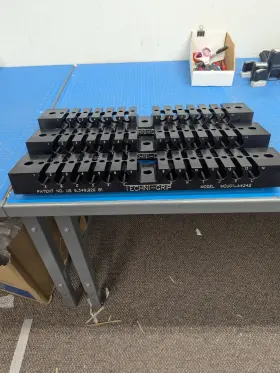 Mcu01-a4242 Techni-grip Mch02-2a 24 Inch Universal Fixture Model