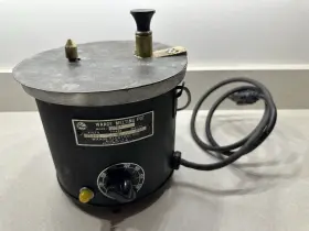 Wp2a Waage Wax Melting Pot With Hand Pump And Made Lid. 500watts 115 Vac