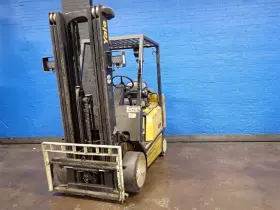 Glc050tgnvae088 Yale Euc-yale Propane Forklift 4 700 Lbs 12240210004