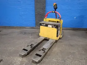 Mpre060len24t2748 Yale Euc-yale Electric Pallet Jack 6000 Lbs 08211152581