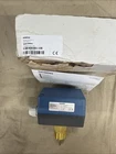 New Siemens Flow Switch QVE1900U. Price: $129.99.