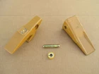 J200 Weld-on Adapter + Tooth Hardware For Part 1U3202 1U-3202 8E6208 8E-6208 New. Price: $33.00.