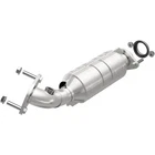 Magnaflow Oem Grade Federal / Epa Compliant Direct-fit Catalytic Converter 51617 New. Price: $1080.00.